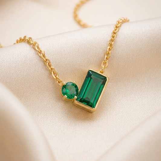 minimal anti-tarnish emerald necklace for everyday wear and lightweight 