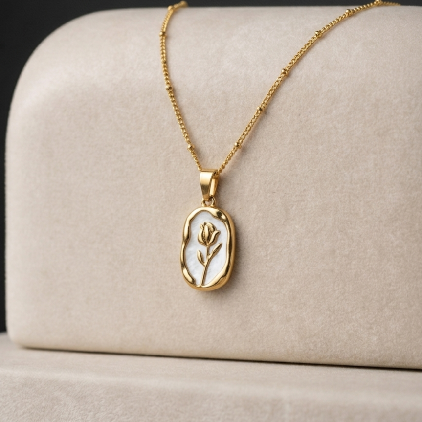 Minimal anti-tarnish necklace styled with everyday elegant look